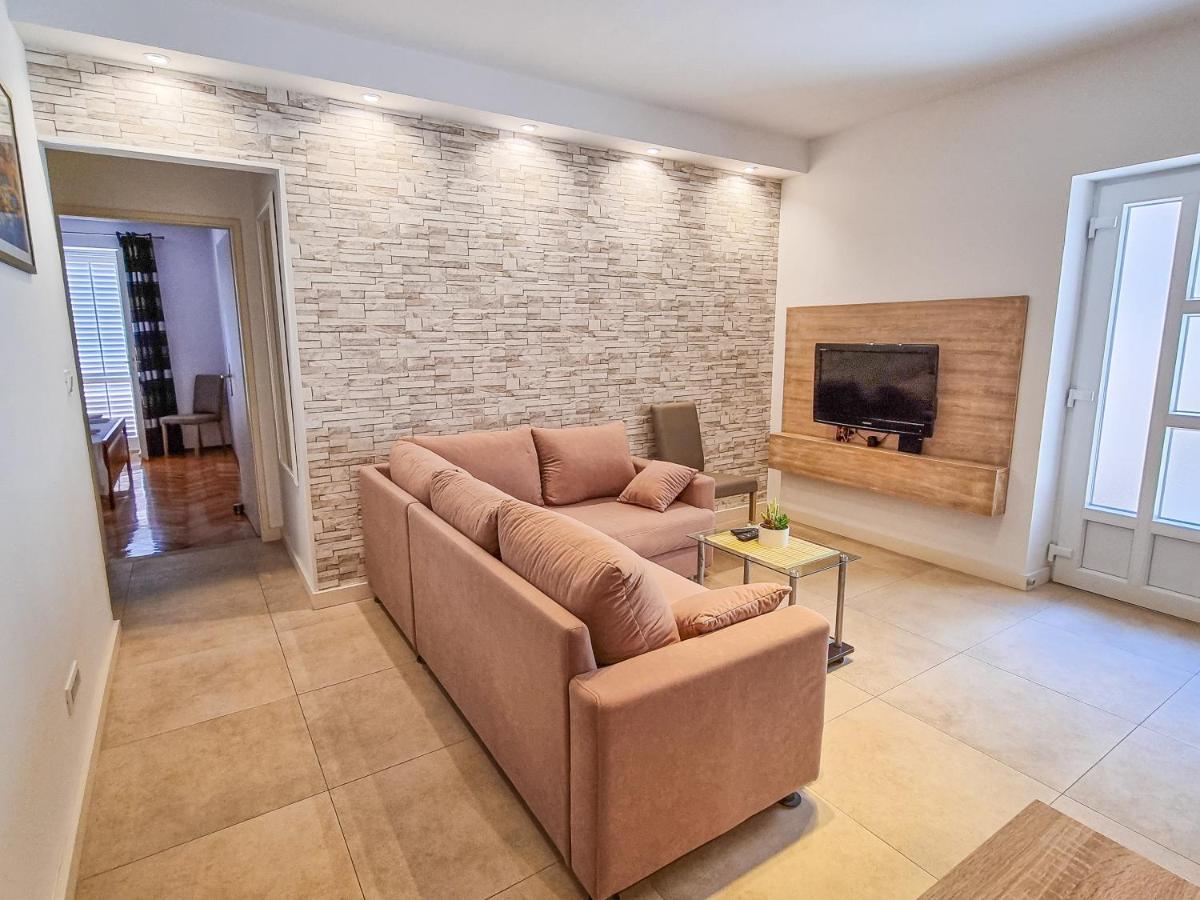 Ambience Dubrovnik Apartment Bagian luar foto