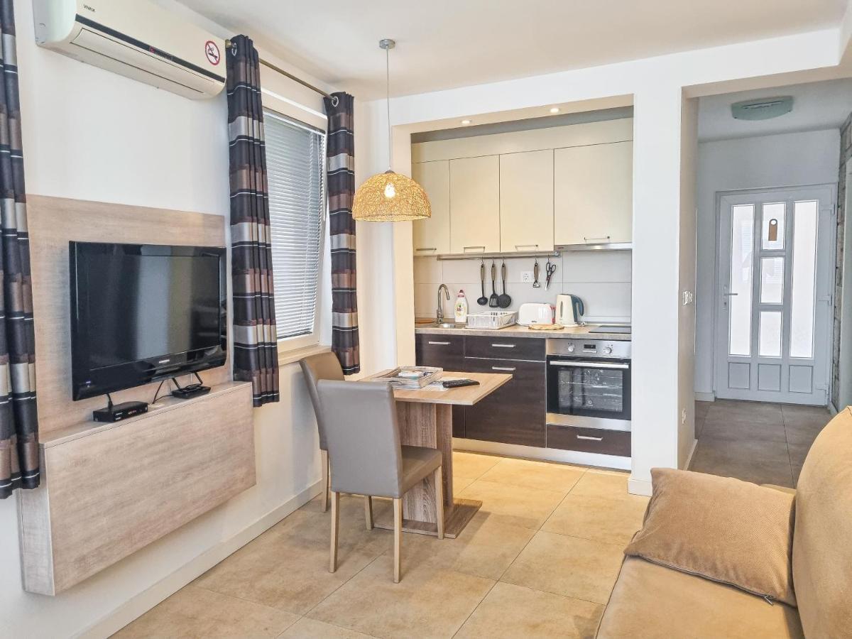 Ambience Dubrovnik Apartment Bagian luar foto